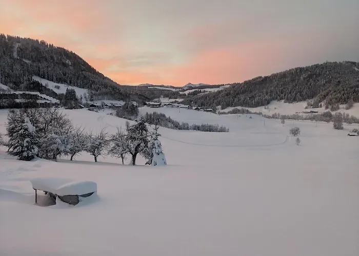 Ferienhof Rindalphorn Mit Sauna In Laendlicher Idylle